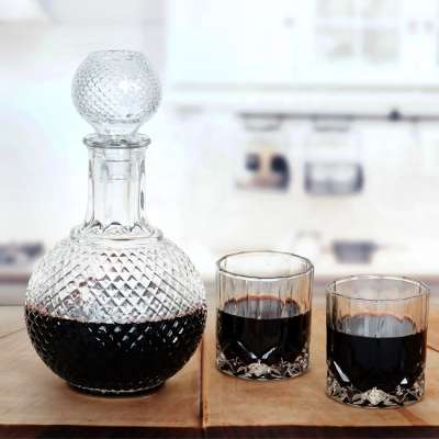 best selling glass whisky decanter set